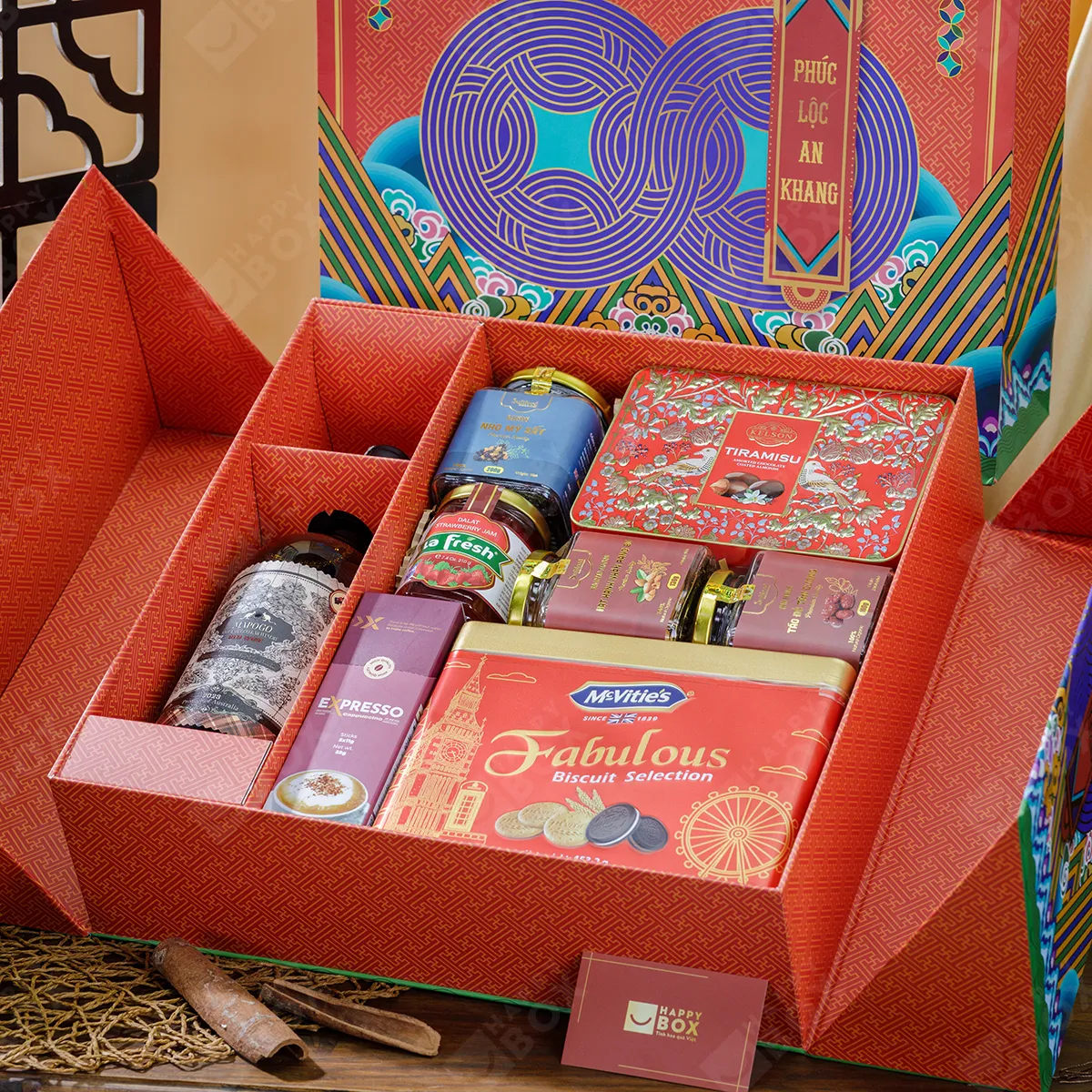 Hộp Quà Tết cao cấp Happybox HPH356